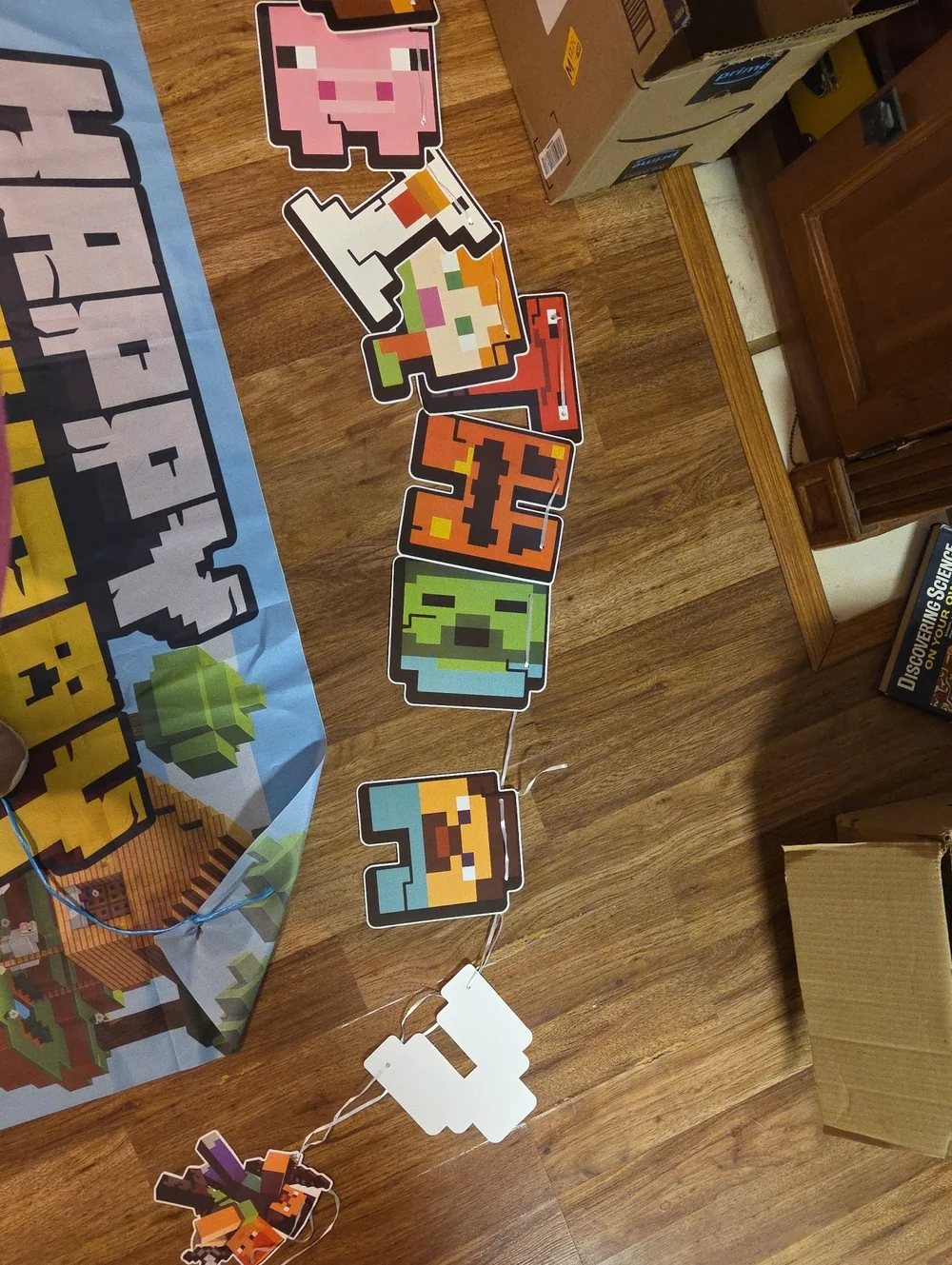Minecraft Birthday Party Supplies. Gently Used. Banner And Cupcake Tower